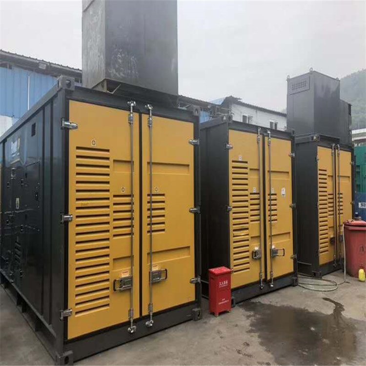 崖城镇温度变化对不同类型欠压保护装置的可靠性影响有何差异？